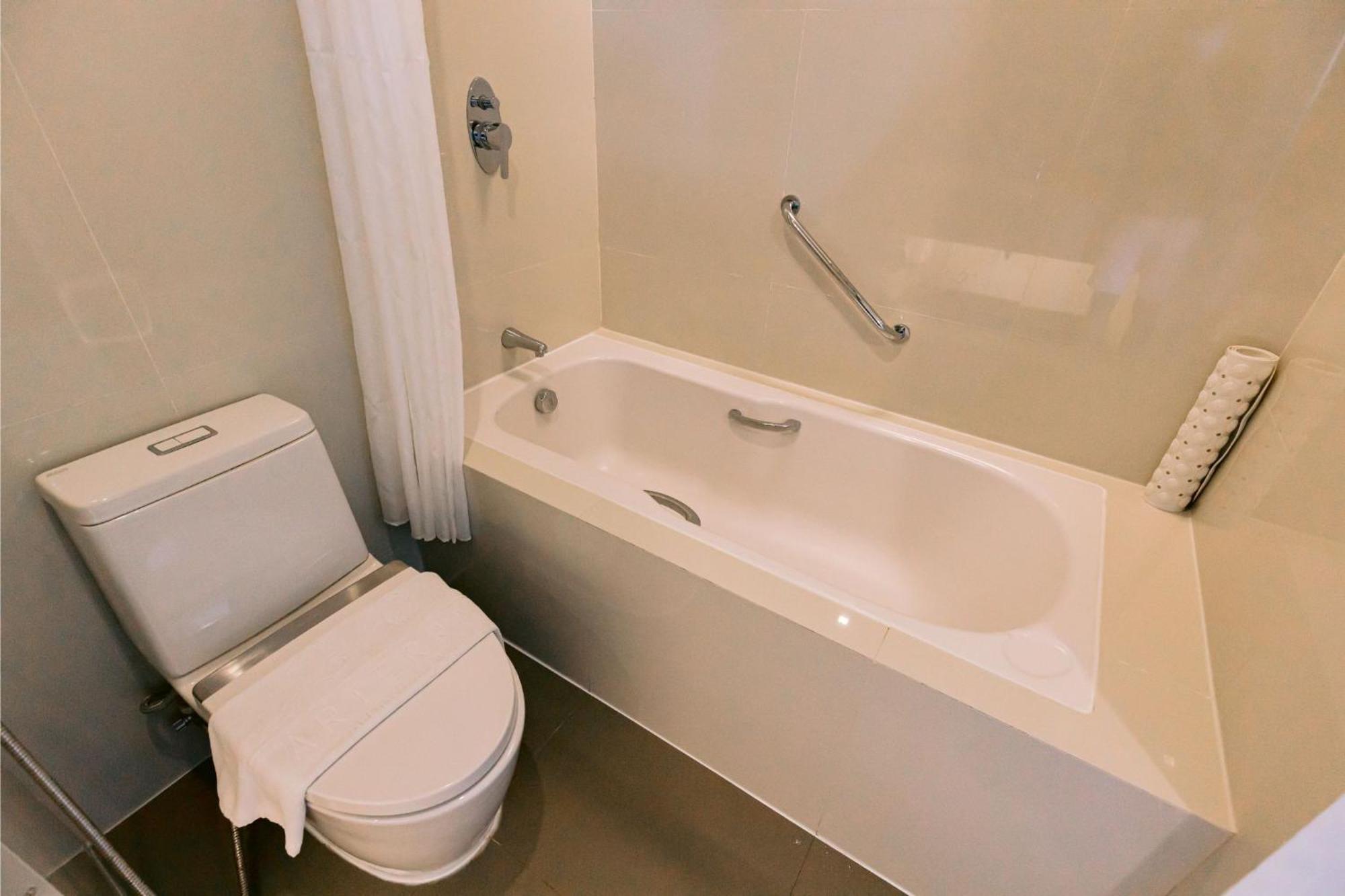 Arterra Seaview Resort Μακτάν Εξωτερικό φωτογραφία